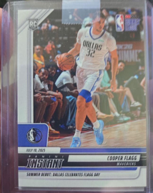2025-26 Panini Instant #10 Cooper Flagg — front