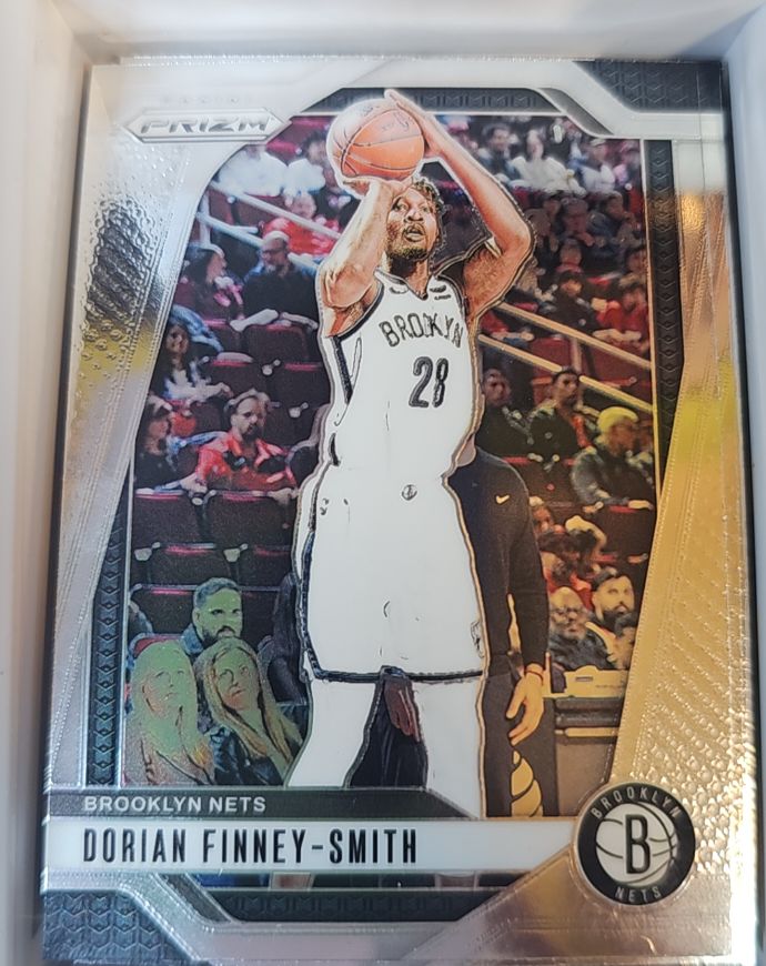 2024-25 Panini Prizm #108 Dorian Finney-Smith — front