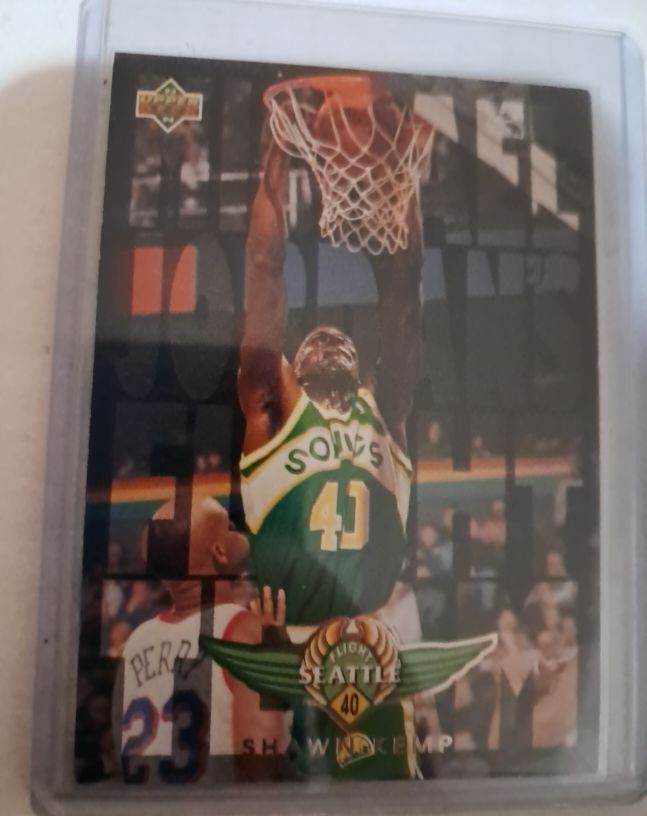 1993-94 Upper Deck Michael Jordan's Flight Team #FT12 Shawn Kemp — front