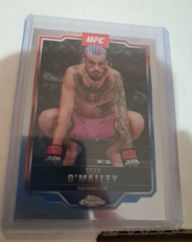 2025 Topps Chrome UFC #1 Sean O'Malley — front