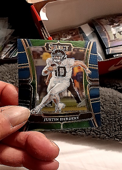 2023 Panini Select Draft Picks #34 Justin Herbert — front
