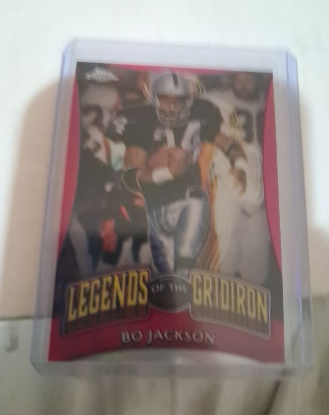 2024 Topps Chrome Legends of the Gridiron #LOG-4 Bo Jackson — front