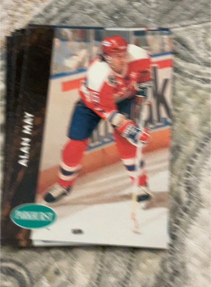 1991-92 Parkhurst #417 Alan May — front