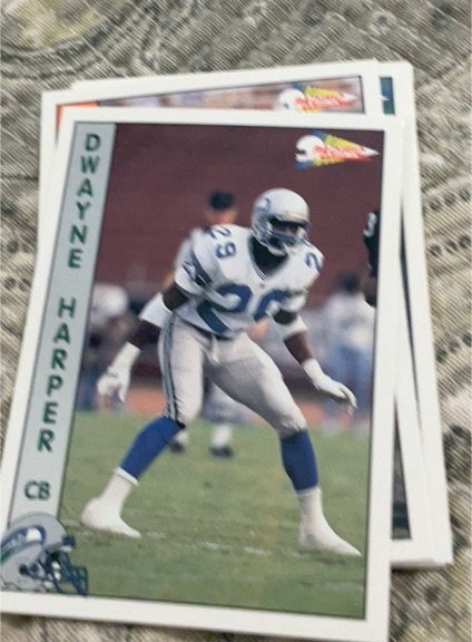 1992 Pacific Football #251 Dwayne Harper — front