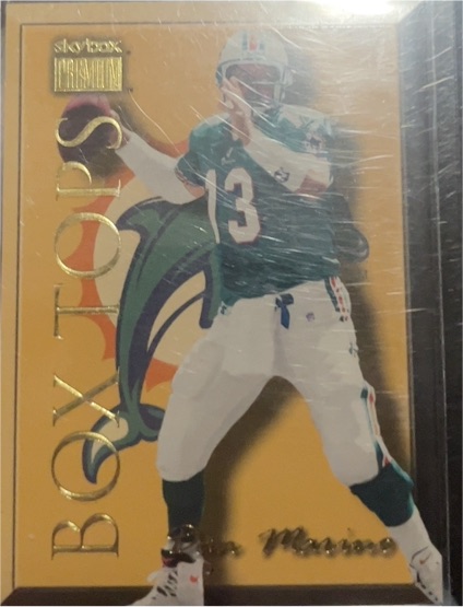 1999 SkyBox Premium Box Tops #7BT Dan Marino — front
