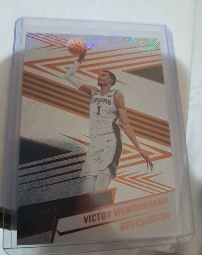 2024-25 Panini Revolution #79 Victor Wembanyama — front