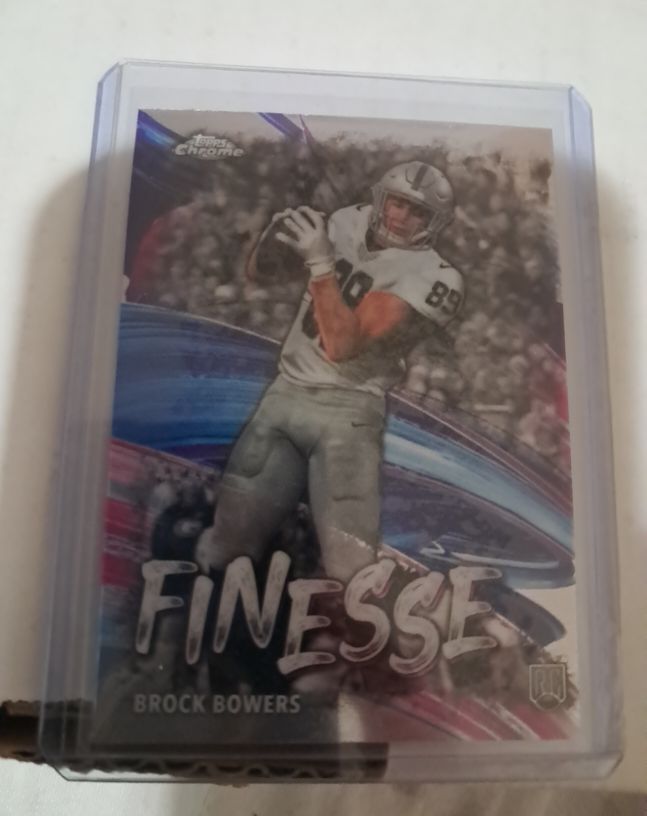 2024 Topps Chrome Finesse #F-8 Brock Bowers — front