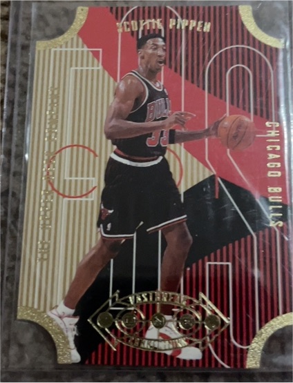 1996-97 Upper Deck Fast Break Connections #FB22 Scottie Pippen — front