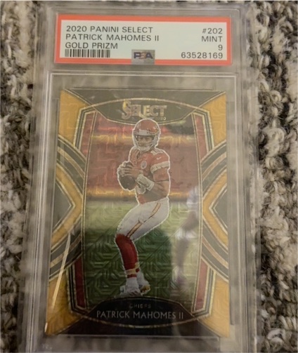2020 Panini Select #202 Patrick Mahomes II Gold Prizm — front