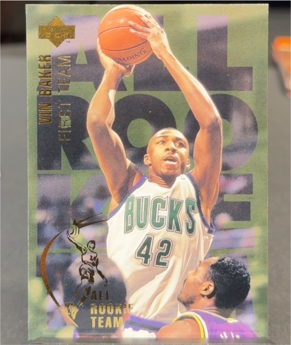 1994-95 Upper Deck #3 Vin Baker Milwaukee Bucks — front