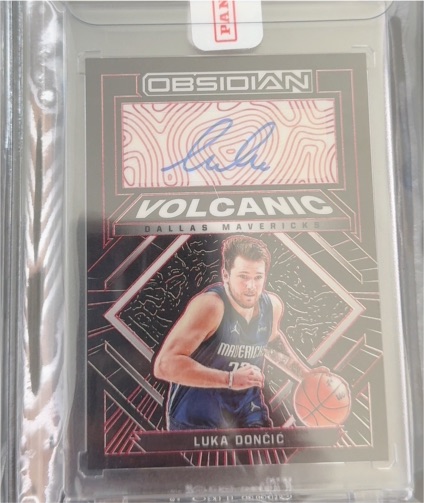 2021-22 Panini Obsidian Volcanic Luka Dončić — front