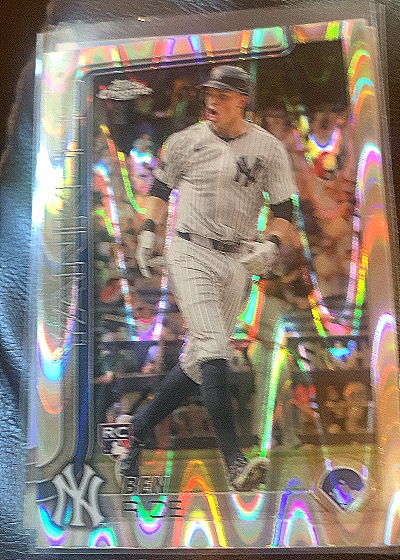 2025 Topps Chrome #186 Aaron Judge — front