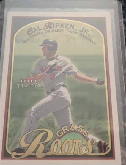 2001 Fleer Tradition Grass Roots #GR9 Cal Ripken Jr. — front