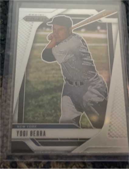 2025 Panini Prizm Baseball #264 Yogi Berra — front