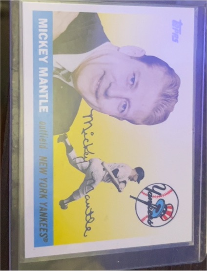 1955 Topps #311 Mickey Mantle — front