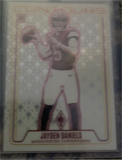 2024 Panini Phoenix #CON-JDS Jayden Daniels Contours — front