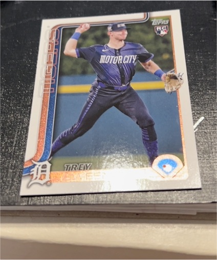 2025 Topps Series 1 #67 Trey Sweeney — front