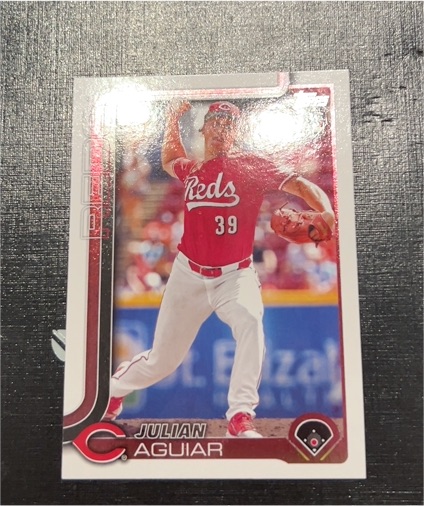 2025 Topps #566 Julian Aguiar — front