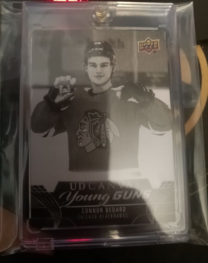 2023-24 Upper Deck Extended Series UD Canvas Young Guns #C382 Connor Bedard — front