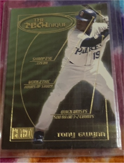 2000 Skybox The Technique #2T Tony Gwynn — front