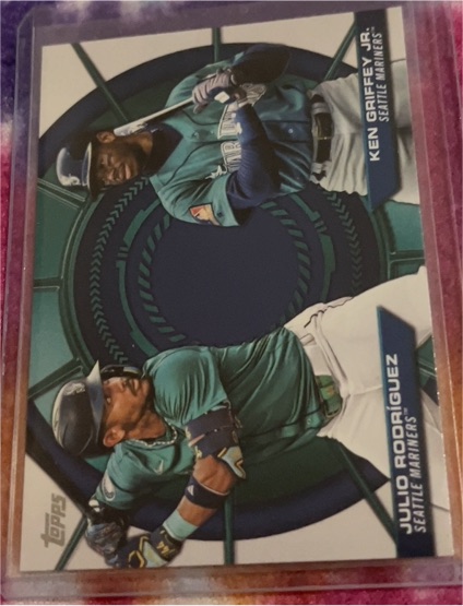 2025 Topps Series 2 #DD-19 Ken Griffey Jr./Julio Rodriguez Dynamic Duos — front