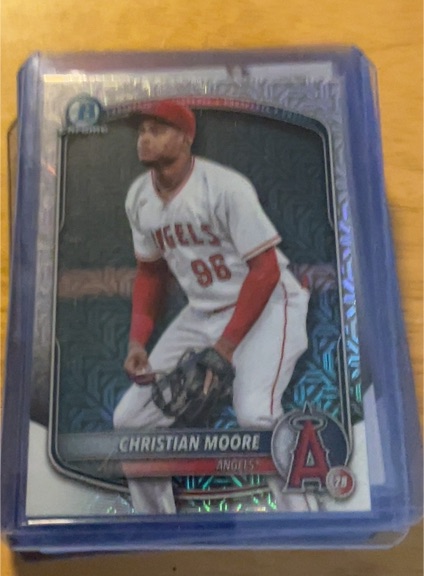 2025 Bowman Chrome Prospects #BCP-107 Christian Moore Mojo Refractor — front