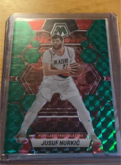 2022-23 Panini Mosaic #43 Jusuf Nurkic — front