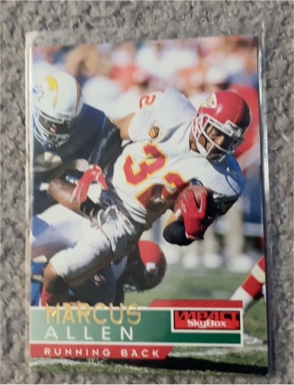 1995 SkyBox Impact #70 Marcus Allen — front