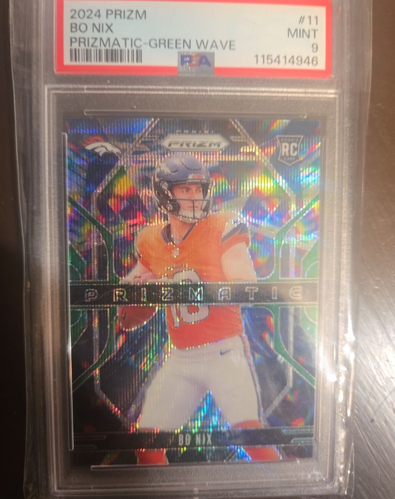 2024 Panini Prizm #11 Bo Nix Prizmatic Green Wave Rookie — front