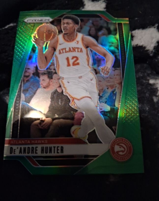 2024-25 Panini Prizm #47 De'Andre Hunter — front