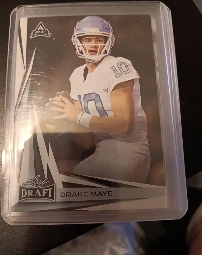 2023 Leaf Draft - V2 #B2-4 Drake Maye — front
