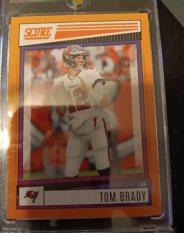2022 Panini Score #68 Tom Brady — front