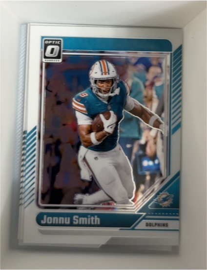 2024 Panini Donruss Optic #125 Jonnu Smith — front