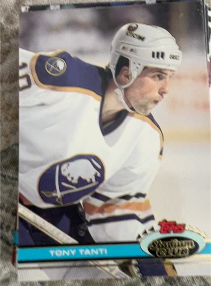 1991-92 Topps Stadium Club #285 Tony Tanti — front
