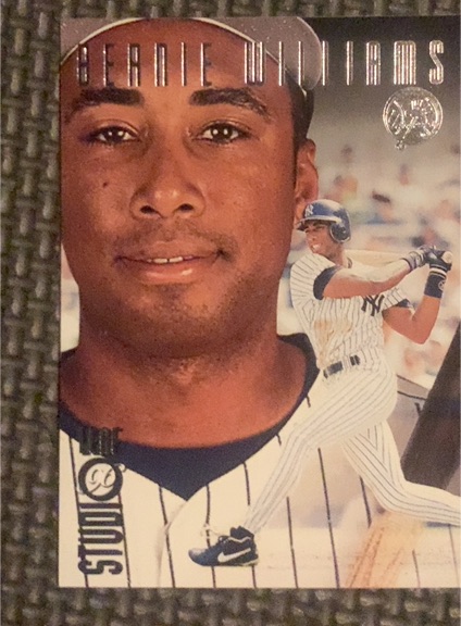 1996 Studio #44 Bernie Williams — front