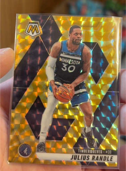 2024-25 Panini Mosaic #59 Julius Randle — front