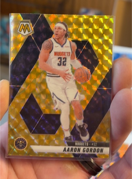 2024-25 Panini Mosaic #90 Aaron Gordon — front