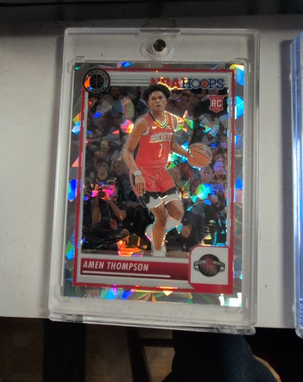 2023-24 Panini NBA Hoops Premium Stock #86 Amen Thompson — front