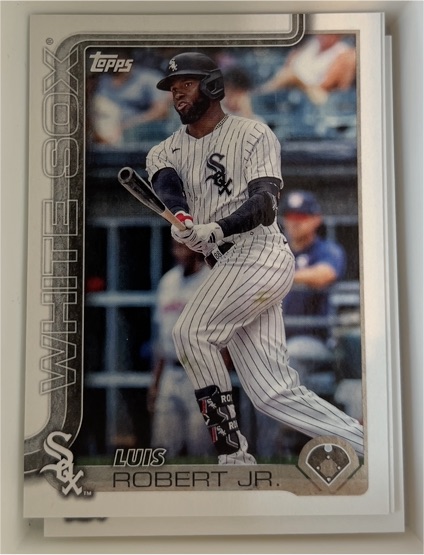 2025 Topps #189 Luis Robert Jr. — front