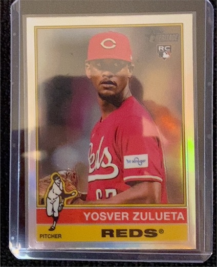 2025 Topps Heritage Chrome #132 Yosver Zulueta — front