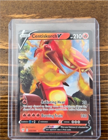 2020 Pokémon Darkness Ablaze #033 Centiskorch V — front