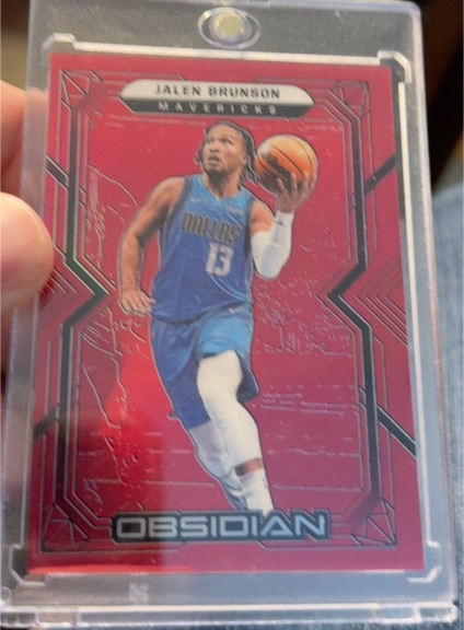 2021-22 Panini Obsidian #88 Jalen Brunson — front