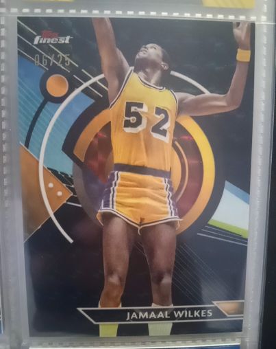 2023-24 Topps Finest #72 Jamaal Wilkes — front