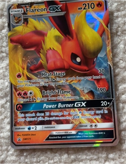 2019 Pokémon SM171 Flareon GX — front
