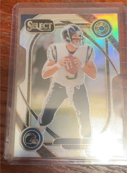 2024 Panini Select San Diego Chargers Club Level Football Card — front