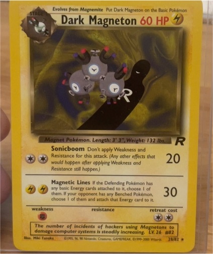 2000 Pokémon Team Rocket #28 Dark Magneton — front