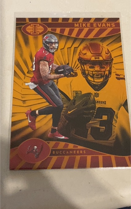 2024 Panini Illusions #86 Mike Evans — front