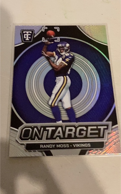 2024 Panini Totally Certified #17 Randy Moss On Target — front