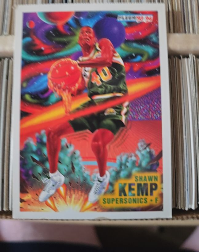 1993-94 Fleer #233 Shawn Kemp — front