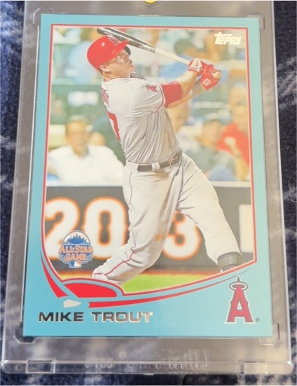 2013 Topps Update #US300 Mike Trout — front
